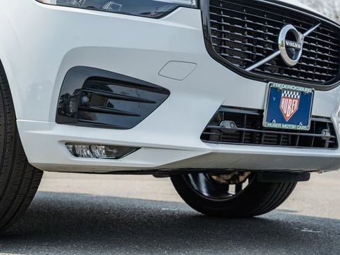 Used 2021 Volvo XC60 T6 R-Design w/ Advanced Package image 13