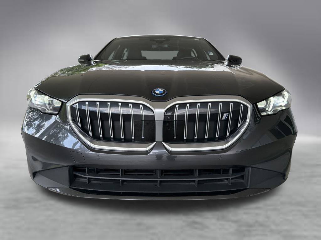Used 2024 BMW i5 eDrive40i w/ Premium Package RWD image 12