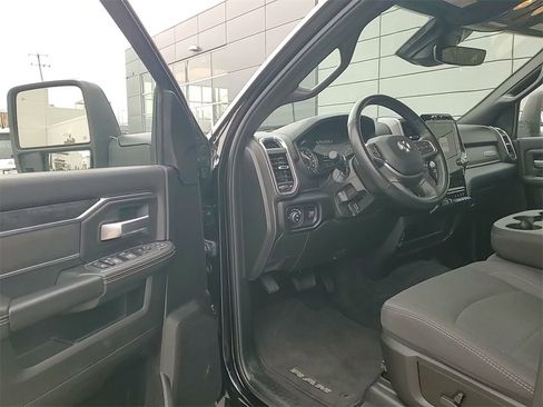 Used 2024 RAM 2500 Big Horn w/ Night Edition image 24