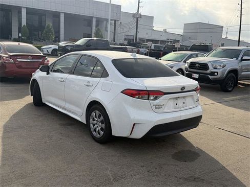 Certified 2023 Toyota Corolla LE image 7