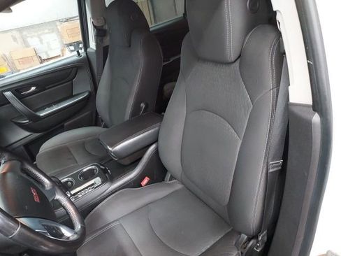 Used 2016 GMC Acadia SLE image 8