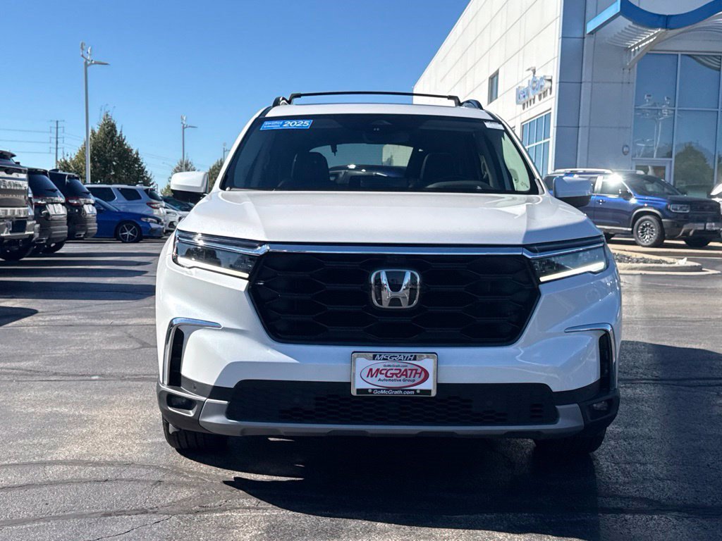 Certified 2025 Honda Pilot Elite image 5