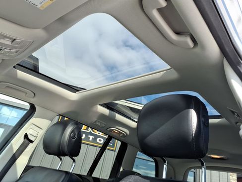 Used 2018 Mercedes-Benz GLS 550 4MATIC image 9