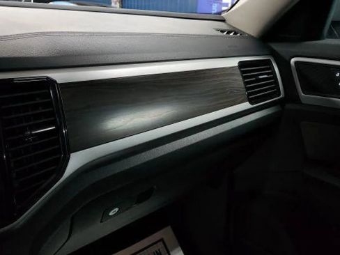 Used 2022 Volkswagen Atlas SE image 49