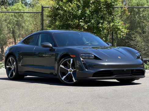 Certified 2024 Porsche Taycan RWD image 9