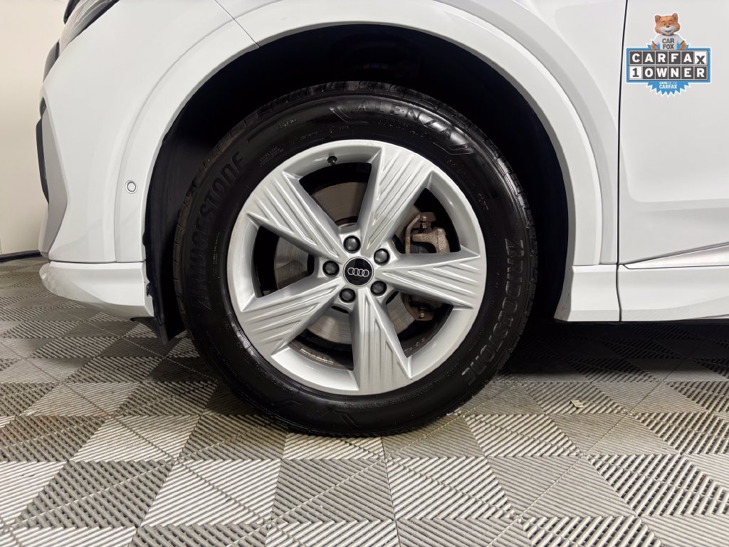 Used 2023 Audi Q4 e-tron Premium Plus w/ Premium Plus AWD/4WD image 30