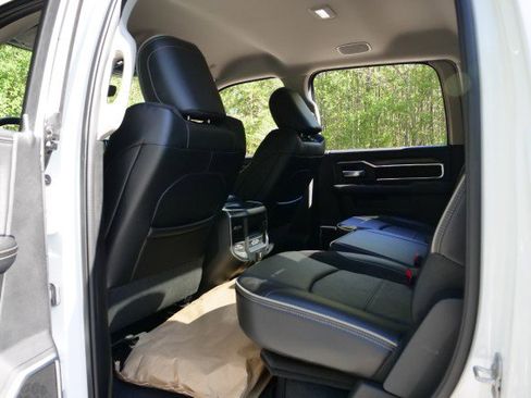 Used 2024 RAM 3500 Laramie image 24