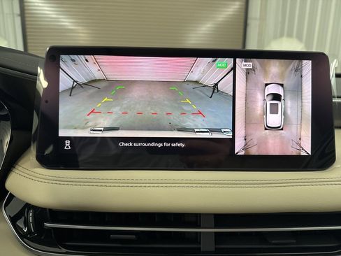 Certified 2025 INFINITI QX60 Luxe w/ Vision Package image 13