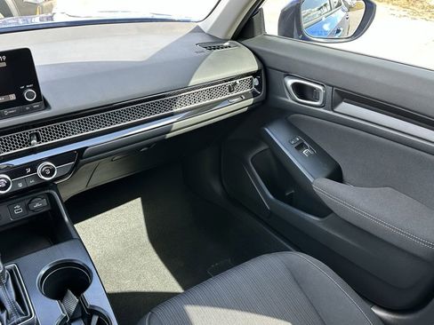 Used 2023 Honda Civic LX image 16