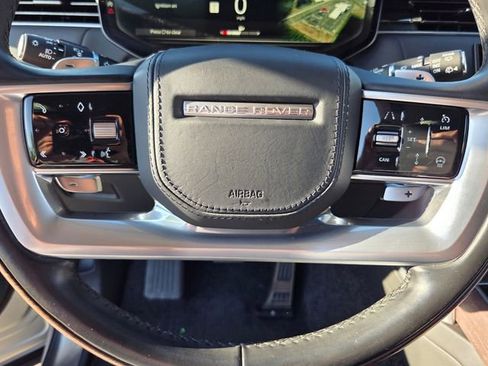 Used 2023 Land Rover Range Rover Long Wheelbase SE image 27
