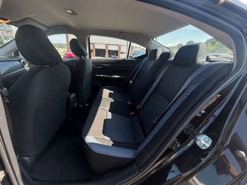 Used 2025 Nissan Versa SV FWD image 25