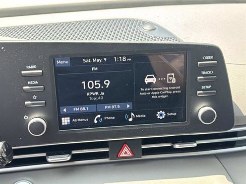 New 2026 Hyundai Elantra SEL Sport Premium FWD image 9