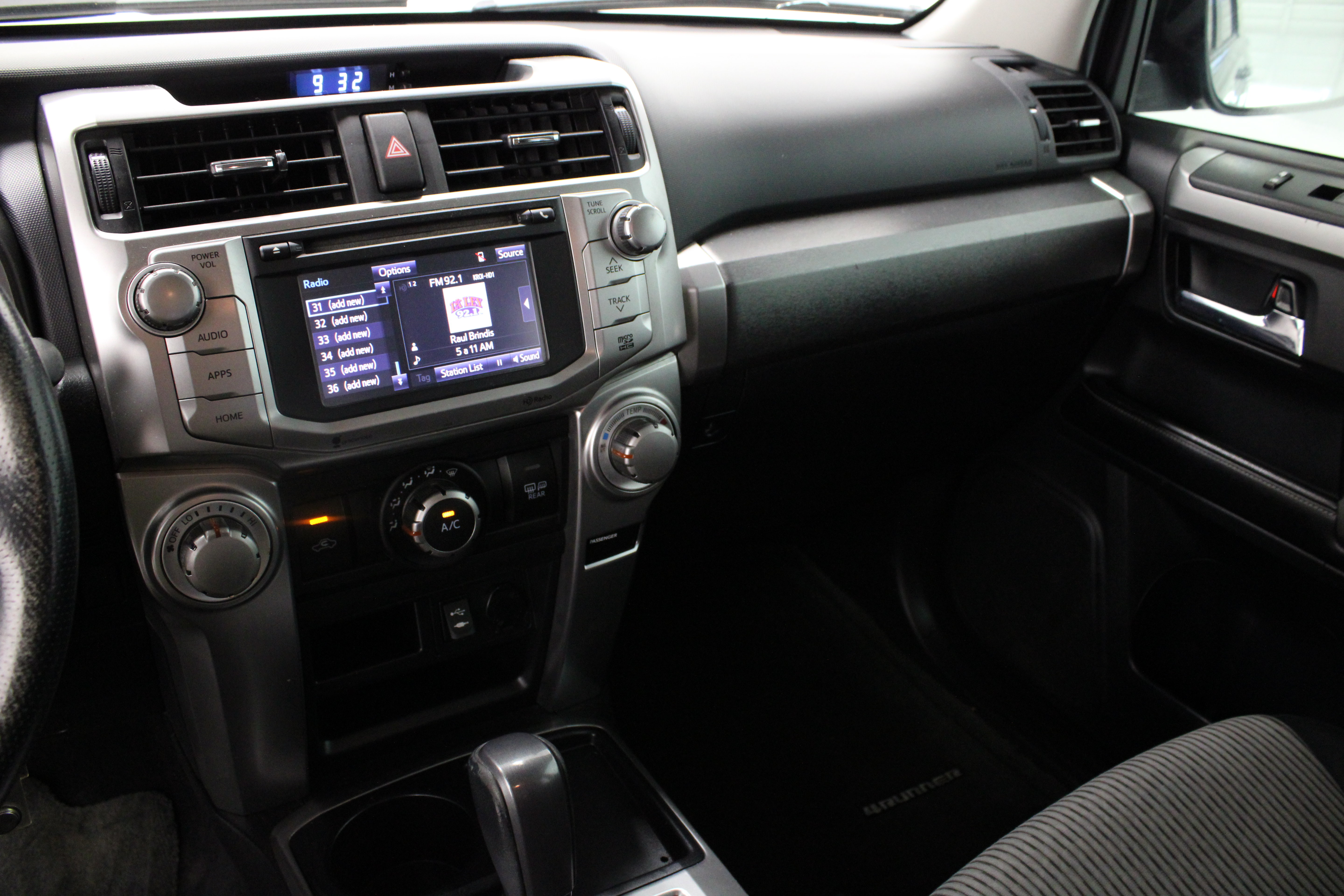 Used 2015 Toyota 4Runner SR5 RWD image 16