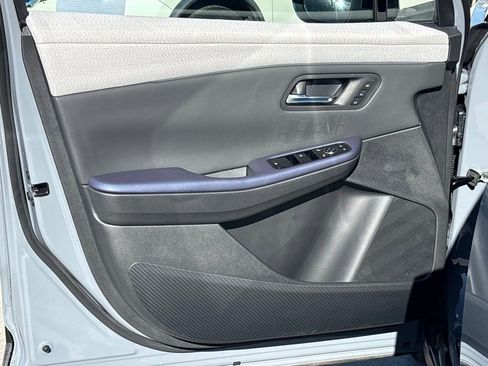 New 2026 Nissan Leaf Platinum+ w/ Illuminated Package image 11