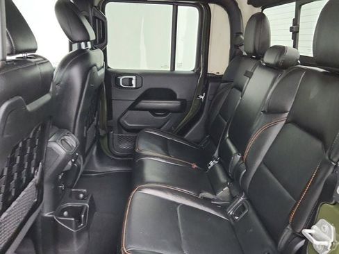 Used 2022 Jeep Gladiator Mojave w/ LED Lighting Group AWD/4WD image 23