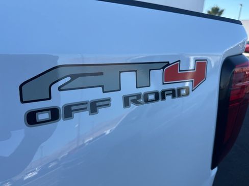 Used 2021 GMC Sierra 1500 AT4 image 19