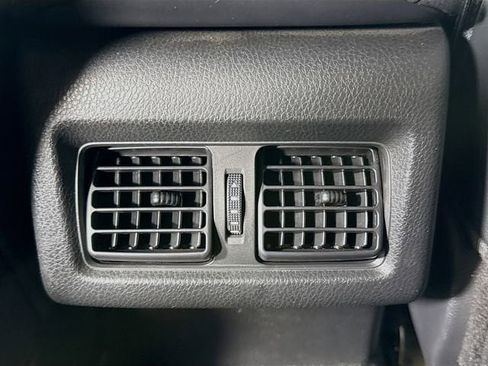 Certified 2018 Toyota Camry XSE FWD image 24