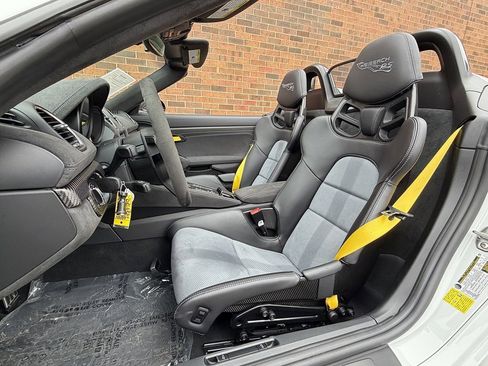 Used 2024 Porsche 718 Boxster Spyder RS w/ Weissach Package image 5