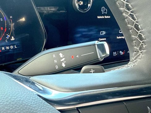 New 2026 Chevrolet Suburban High Country image 79