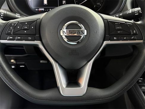 Used 2021 Nissan Kicks SV image 21