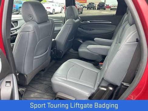 Used 2022 Buick Enclave Essence w/ Experience Buick Package AWD/4WD image 9