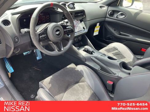 New 2025 Nissan Z NISMO w/ Floor Mat Package image 8