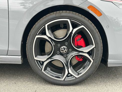 New 2025 Volkswagen GTI Autobahn image 9