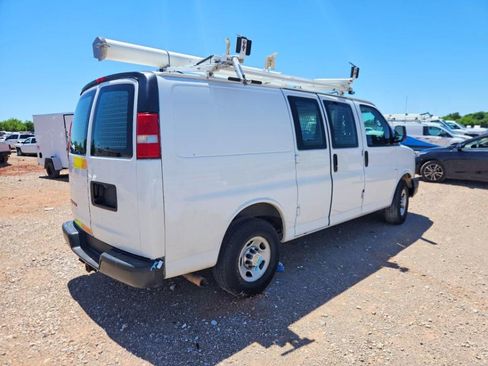 Used 2013 Chevrolet Express 2500 RWD image 3