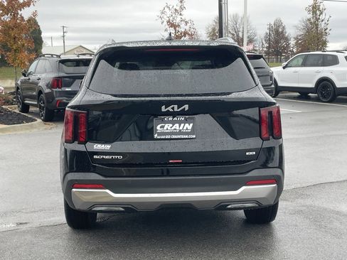 New 2026 Kia Sorento S image 6