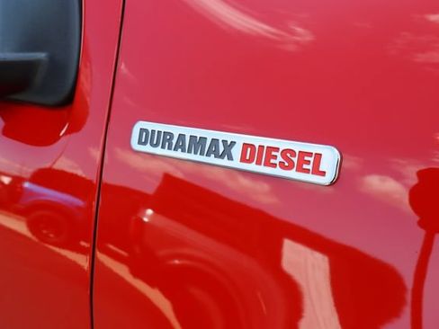 Used 2017 Chevrolet Colorado Z71 AWD/4WD image 8