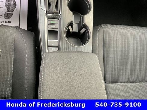 Used 2026 Honda Civic LX image 32