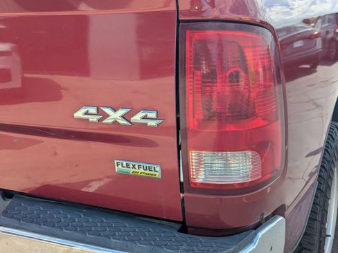 Used 2011 RAM 1500 ST w/ SXT Appearance Group AWD/4WD image 5