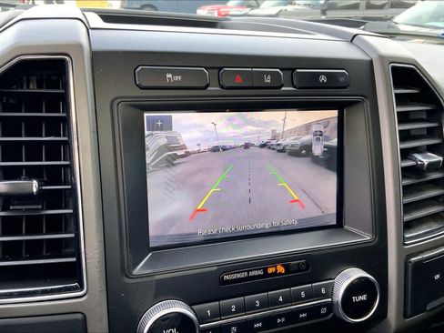 Certified 2020 Ford Expedition Max XLT w/ Equipment Group 202A image 24