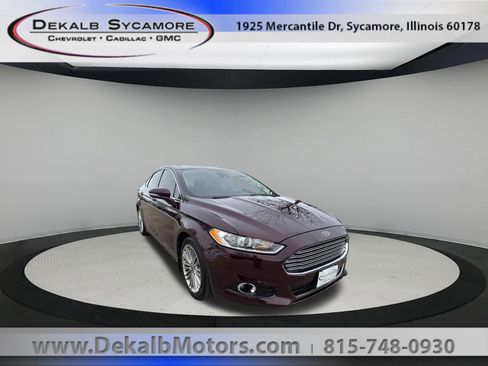 Used 2013 Ford Fusion SE image 1