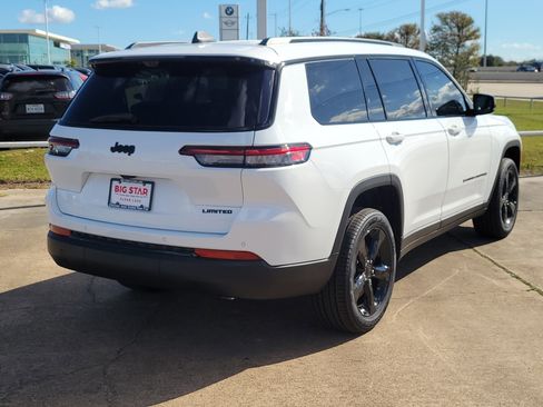 New 2025 Jeep Grand Cherokee L Limited w/ Luxury Tech Group II image 3