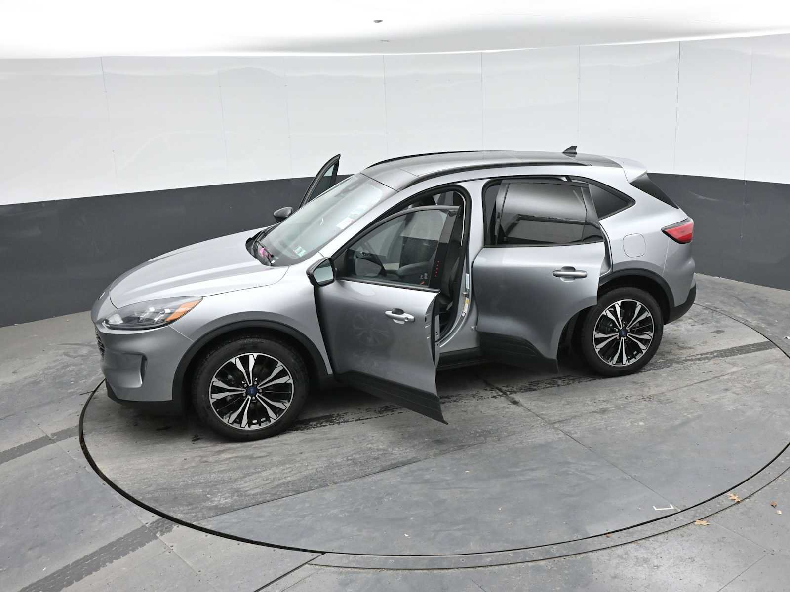 Used 2022 Ford Escape SEL w/ SEL Stealth AWD Package image 51