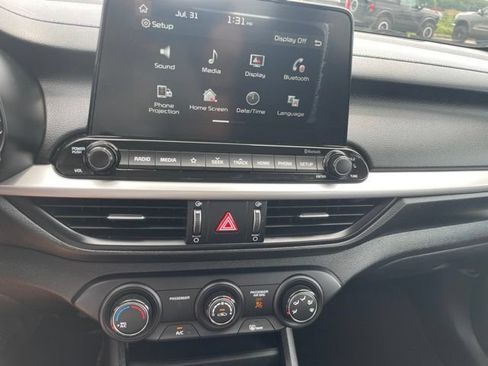 Used 2021 Kia Forte LXS FWD image 37