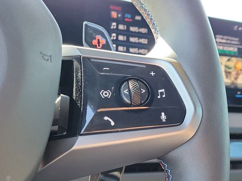 Used 2025 BMW X3 M50 image 31