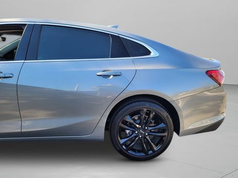 New 2025 Chevrolet Malibu LT w/ Sport Edition image 25