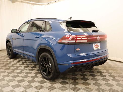 New 2026 Volkswagen Atlas Cross Sport SEL R-Line AWD/4WD image 3
