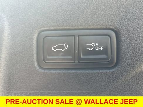 Used 2025 Kia Telluride SX Prestige X-Pro AWD/4WD image 8