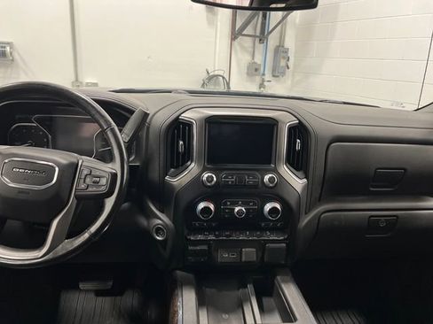 Certified 2021 GMC Sierra 1500 Denali image 11