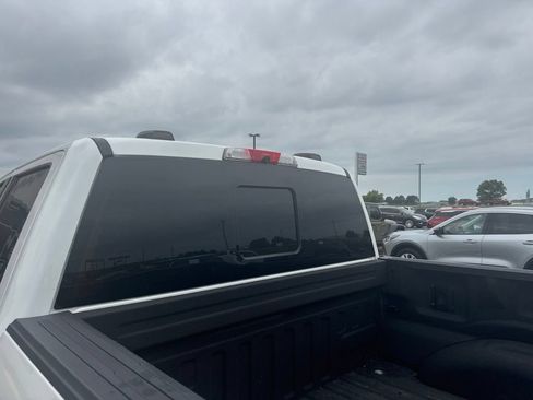 Used 2022 Ford F150 Lariat RWD image 10