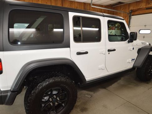 Used 2025 Jeep Wrangler Unlimited Sport S 4xe image 8