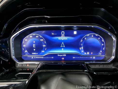 Used 2022 Chevrolet Silverado 1500 RST w/ Rally Edition image 12