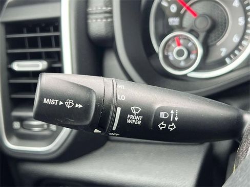 Used 2020 RAM 1500 Laramie image 24