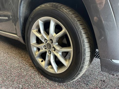 Used 2015 Jeep Grand Cherokee Summit w/ Platinum Series Group image 33