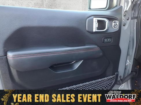 Used 2020 Jeep Wrangler Unlimited Rubicon w/ Dual Top Group image 7