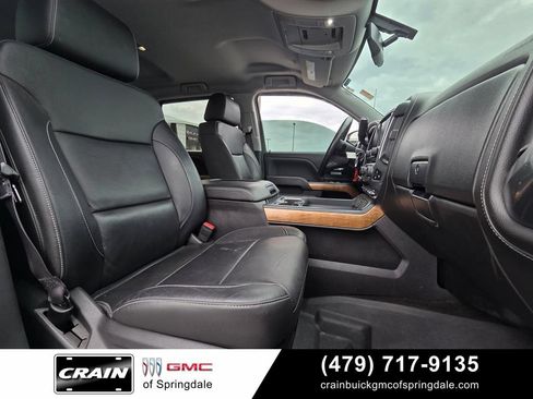 Used 2017 Chevrolet Silverado 1500 LTZ w/ High Desert Package AWD/4WD image 30