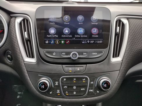 Used 2024 Chevrolet Malibu LT image 23